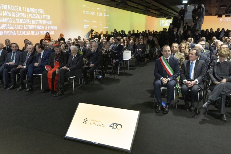 Il Presidente della Repubblica Sergio Mattarella in occasione della cerimonia per il 430° anniversario della Fondazione Ufficio Pio e della Compagnia di San Paolo 
