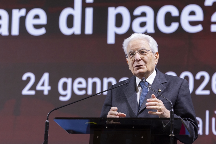 Il Presidente della Repubblica Sergio Mattarella in occasione del convegno dal titolo "Mediterraneo: Mare di Pace?" 