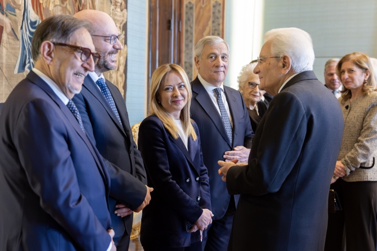 Il Presidente Sergio Mattarella con Ignazio La Russa, Presidente del Senato della Repubblica, Lorenzo Fontana, Presidente della Camera dei deputati e Giorgia Meloni, Presidente del Consiglio dei Ministri, in occasione della celebrazione del “Giorno della Memoria”
