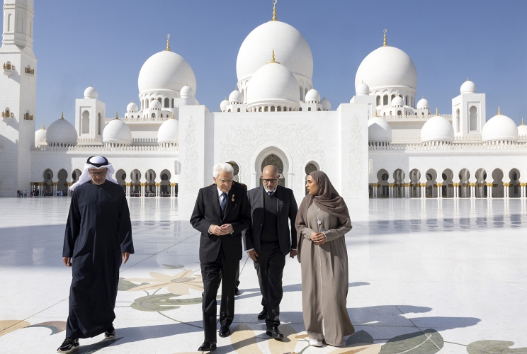 Il Presidente della Repubblica Sergio Mattarella visita la Grande Moschea Sheikh Zayed