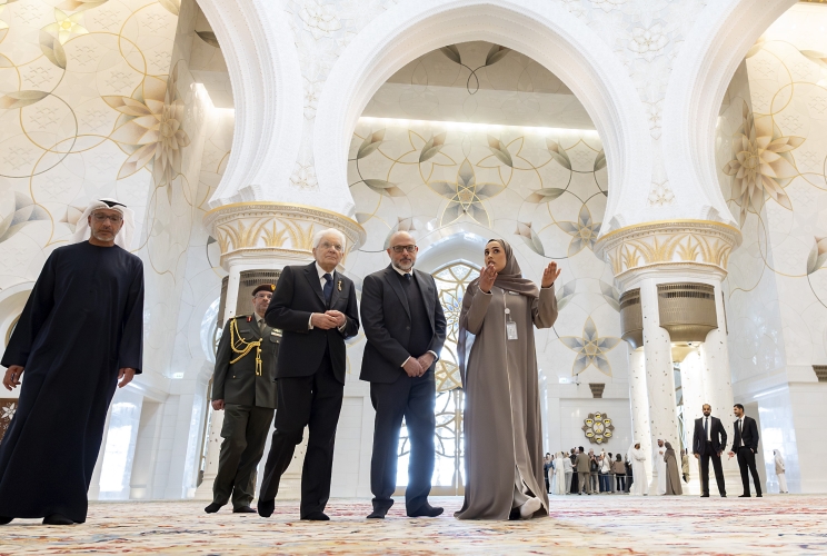 Il Presidente della Repubblica Sergio Mattarella visita la Grande Moschea Sheikh Zayed