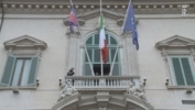 Attentati a Parigi: Bandiere a mezz'asta al Palazzo del Quirinale