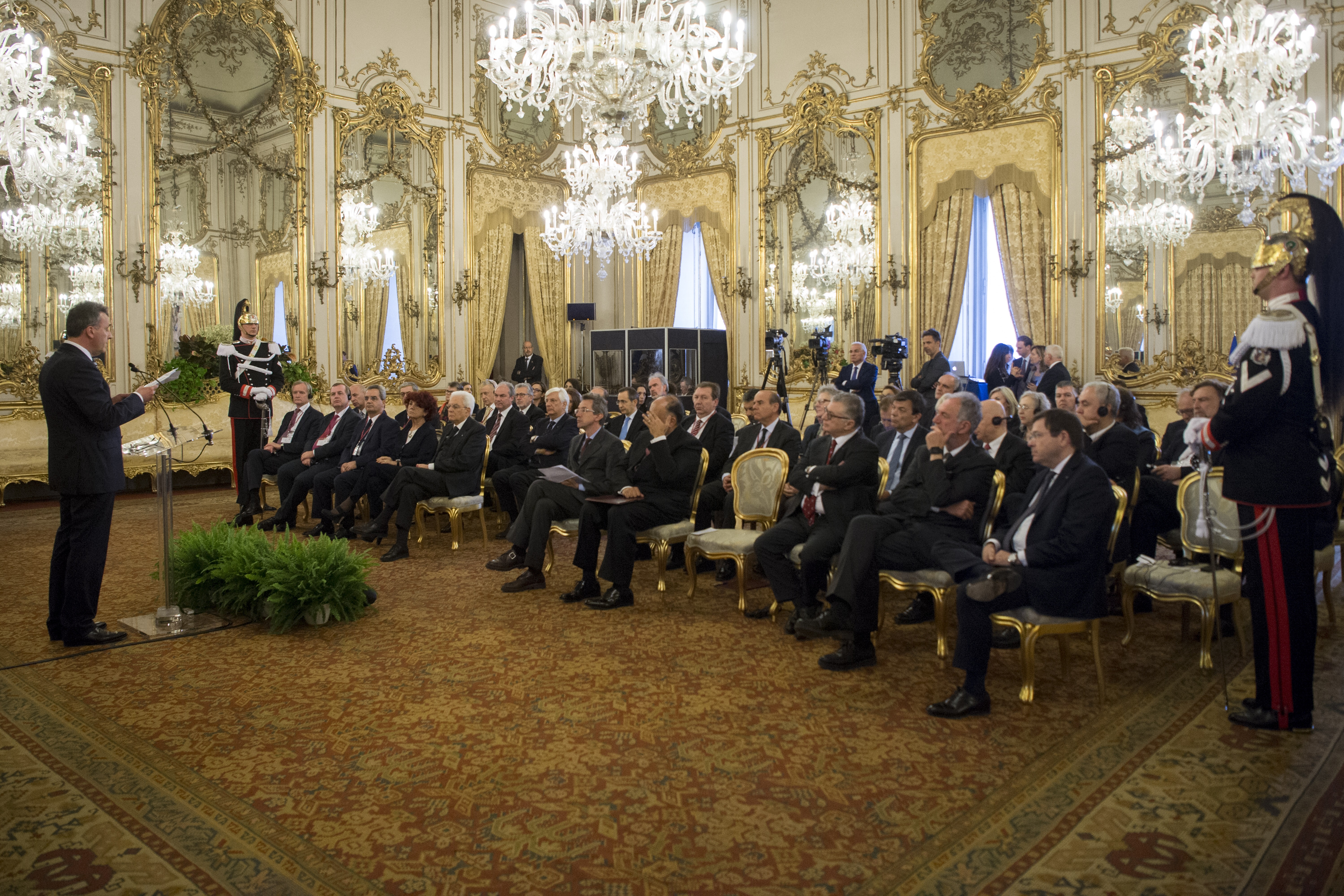Il Presidente Sergio Mattarella in occasione dell'incontro con i Rettori delle principali Universit&agrave; europee.